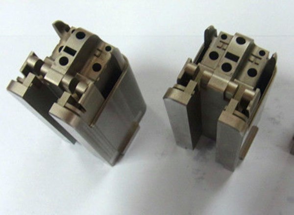 Connector mold part
